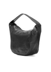 Čierna kožená kabelka hobo TORES-1135A-99(Z25), diagonálny pohľad na produkt na bielom pozadí.