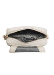 Dámska kožená kabelka cez rameno krémovej farby TORES-0958E-0B(W26), pohľad na produkt vo vnútri na bielom pozadí.