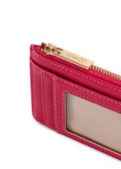 Fuchsiové puzdro na karty POREC-0413-5E(W26), detail produktu na bielom pozadí.