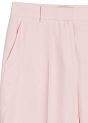 Svetloružové elegantné dámske nohavice SPODT-0106A-5A(W26), detailný záber produktu na bielom pozadí.