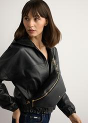 Čierna dámska ľadvinka TOREC-0788C-99(Z25), pohľad na produkt na siluete modelky.