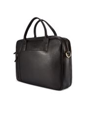 Hnedá pánska kožená taška TORMS-0504-1I(W26), diagonálny pohľad na produkt na bielom pozadí.