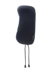 Mäkký cestovný vankúš v tmavomodrej farbe AW-014-0005-7D(W26), bočný pohľad na produkt na bielom pozadí.