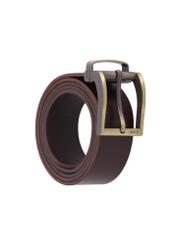 Pánsky tmavohnedý kožený opasok PASMS-0289-1I(Z26), diagonálny pohľad na produkt na bielom pozadí.