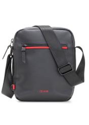 Čierna pánska taška TORMN-0400-9J(W26), pohľad spredu na bielom pozadí.