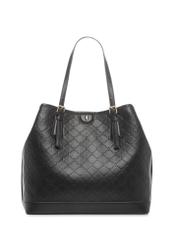 Čierna nákupná taška s monogramom TOREC-1181-9P(W26), pohľad spredu na bielom pozadí.