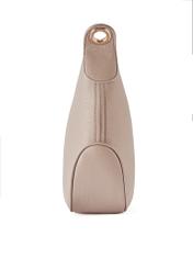 Béžová dámska kabelka v štýle hobo TOREC-0829 A-80(Z 25), pohľad na produkt zboku na bielom pozadí.