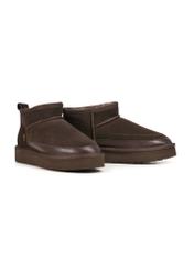 Braune Damen-Schneestiefel BUTYD-1220-89(Z25) - Diagonalansicht des Produkts auf weißem Hintergrund.