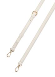 Dámska krémová kabelka s monogramom TOREC-1159-0B(W26), detailný pohľad na produkt na bielom pozadí.