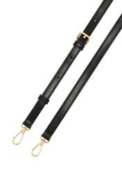 Malá čierna dámska kabelka TOREC-1163-99(W26), pohľad na produkt s popruhom na bielom pozadí.