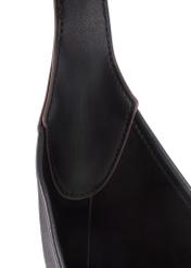 Čierna stredne veľká dámska kabelka TOREC-1200-99(W26)