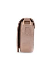 Béžová polkruhová dámska taška cez rameno TOREC-1184-1D(W26), pohľad na produkt zboku na bielom pozadí.