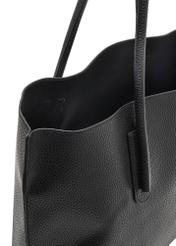 Čierna dámska nákupná taška TOREC-0938B-99(Z25), detail produktu na bielom pozadí.