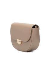 Dámska polkruhová taška cez rameno TOREC-1127-1D(W26), diagonálny pohľad na produkt na bielom pozadí.