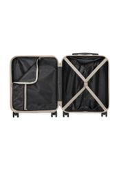 Malý kufor na kolieskach WALAB-0040-0C-19(W26), pohľad na produkt vo vnútri na bielom pozadí.