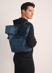Tmavomodrý veľký batoh PLCMN-0015-69(Z25)