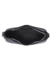 Čierna dámska kabelka hobo s ozdobnými šperkami TOREC-1326-99(Z26), pohľad na produkt vo vnútri na svetlom pozadí.