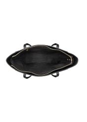 Čierna nákupná taška s monogramom TOREC-1160-9P(W26) - pohľad na produkt zhora, na bielom pozadí.