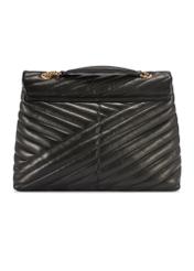 Čierna kožená dámska kabelka s prešívaním TORES-1286-99(W26), pohľad na produkt zozadu na bielom podklade.