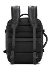 Čierny veľký pánsky batoh TORMN-0414-99(W26) - pohľad na produkt zozadu, na bielom pozadí.