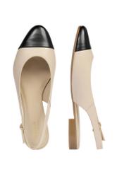 Béžové kožené balerínky BUTYD-1052A-1B(W26), pohľad zhora na výrobok na bielom pozadí.