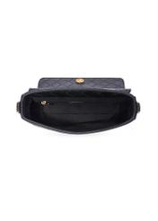 Čierna tkaná dámska kabelka TOREC-0767-9P(W26) - pohľad na produkt zhora, na bielom pozadí.