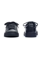 Tmavomodré kožené športové topánky BUTYM-0503A-7E(W26), pohľad na produkt spredu a zozadu na bielom pozadí.