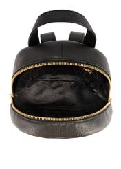 Čierny stredne veľký kožený dámsky batoh TORES-1268-9I(W26), pohľad na produkt vo vnútri na bielom pozadí.