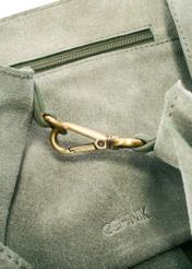 Dámska kožená kabelka TORES-1252-8F(W26) v tmavomodrej farbe - detailný pohľad na produkt na bielom pozadí.