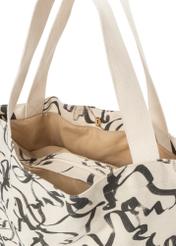 Dámska bavlnená taška s kvetmi TOREN-0289-1P(W26), detail produktu na bielom pozadí.