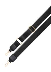 Čierna taška na notebook TOREN-0352-99(Z26), pohľad na popruh produktu na bielom pozadí.
