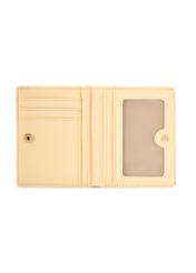 Malá svetložltá dámska peňaženka POREC-0415-2A(W26), pohľad na produkt vo vnútri na bielom pozadí.