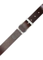 Pánsky hnedý kožený opasok PASMS-0167-9J(W26), pohľad spredu na bielom pozadí.