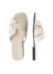 Dámske biele pletené žabky BUTYD-0904D-0B(W26), pohľad na produkt zhora na bielom pozadí.