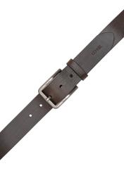 Pánsky hnedý kožený opasok PASMS-0275-1I(W26) - pohľad na produkt zhora, na bielom pozadí.