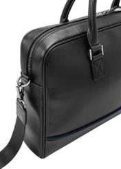Čierna kožená taška na notebook TORMS-0494-99(W26) - detailný záber, na bielom pozadí.