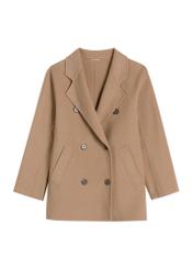 Dámsky krátky kabát ťavej farby PLADT-0059-1D(W26), pohľad spredu na bielom pozadí.