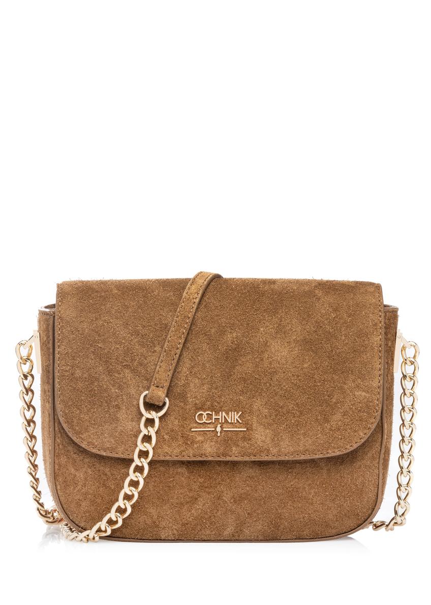 Dámska semišová kabelka cez rameno v ťavej farbe TORES-1304-1D(W26) - pohľad spredu na produkt, na bielom pozadí.