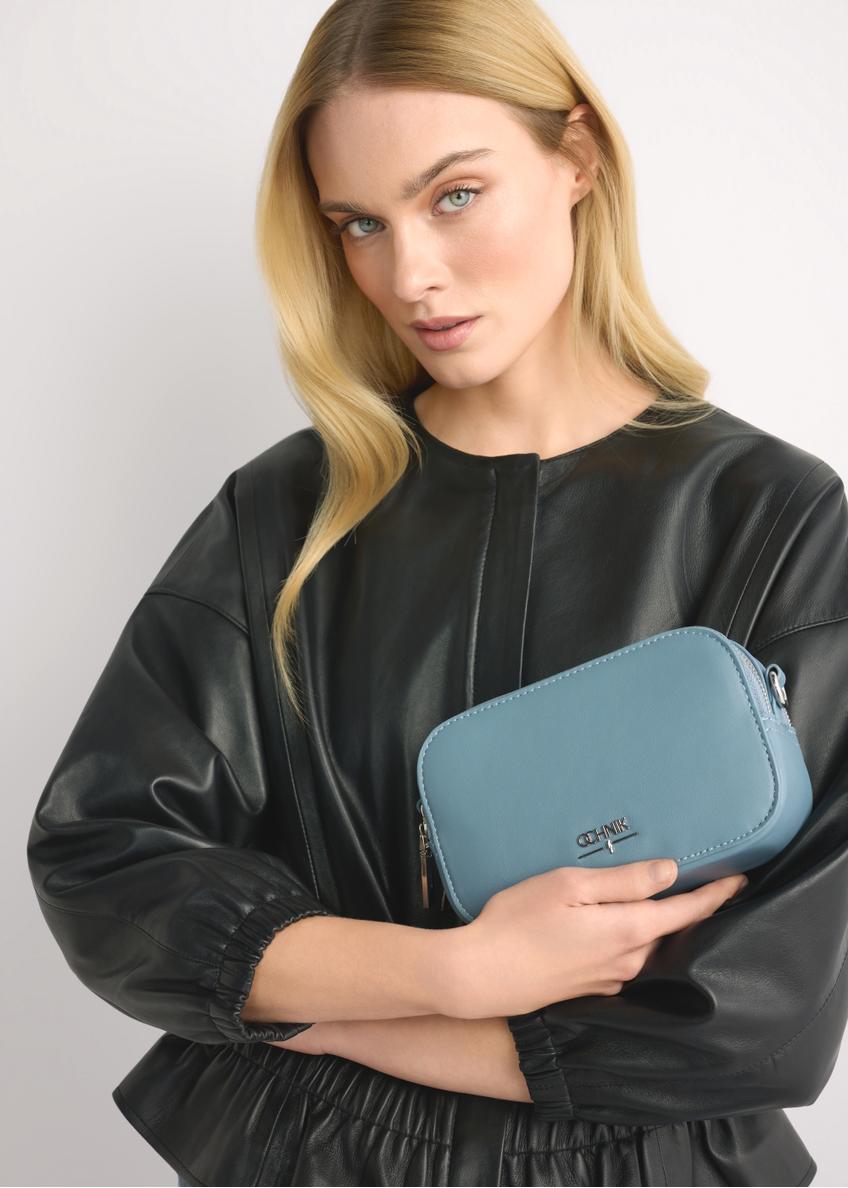 Malá modrá dámska kabelka TOREC-1172-7C(W26)