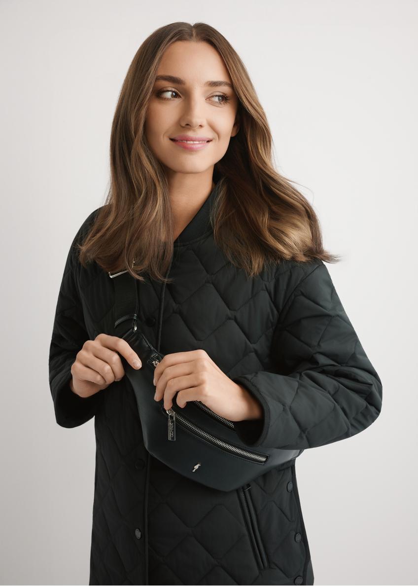 Čierna ľadvinka z imitácie kože TOREC-1190-99(W26)