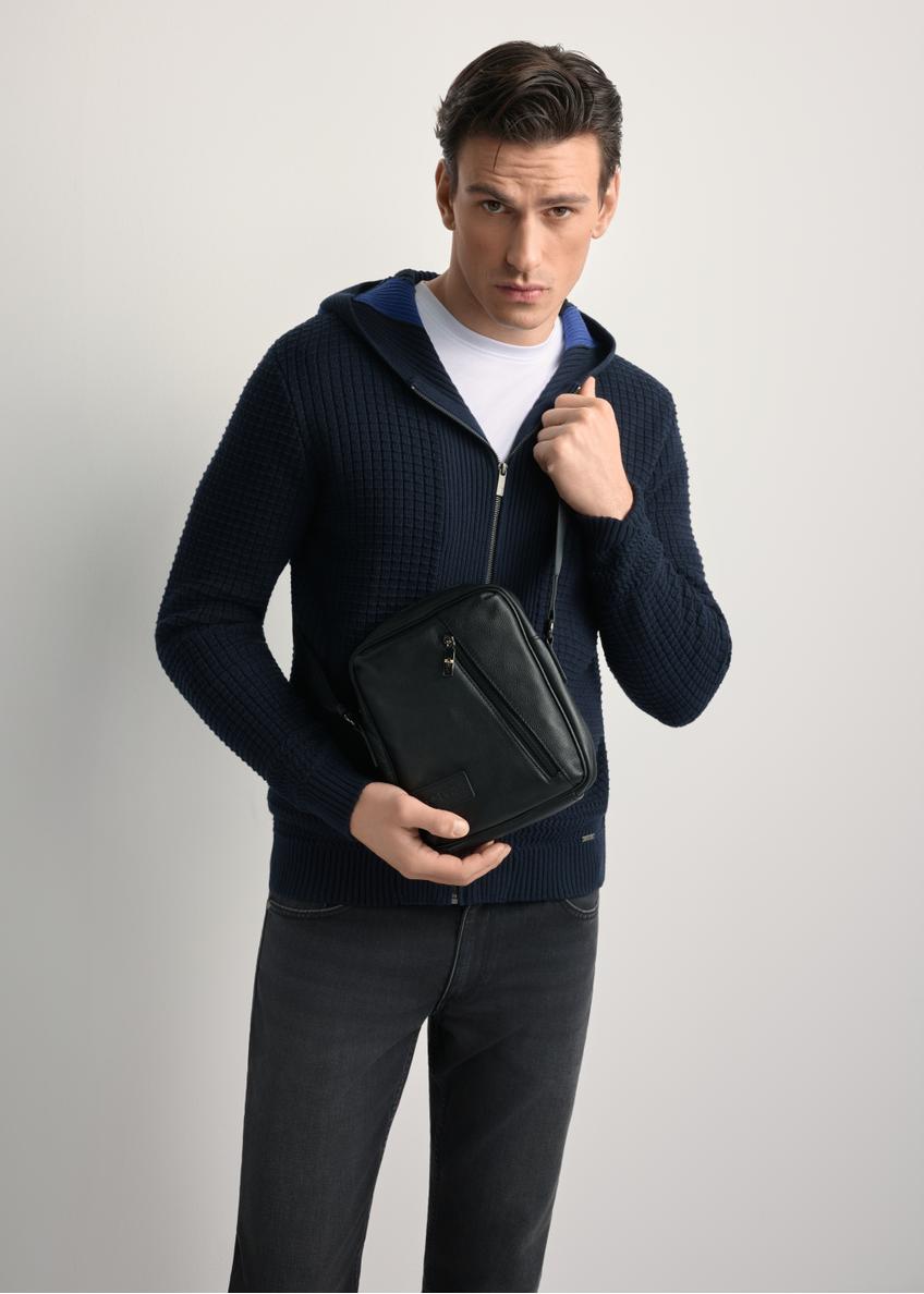 Čierna pánska kožená taška cez rameno TORMS-0251B-99(Z25)