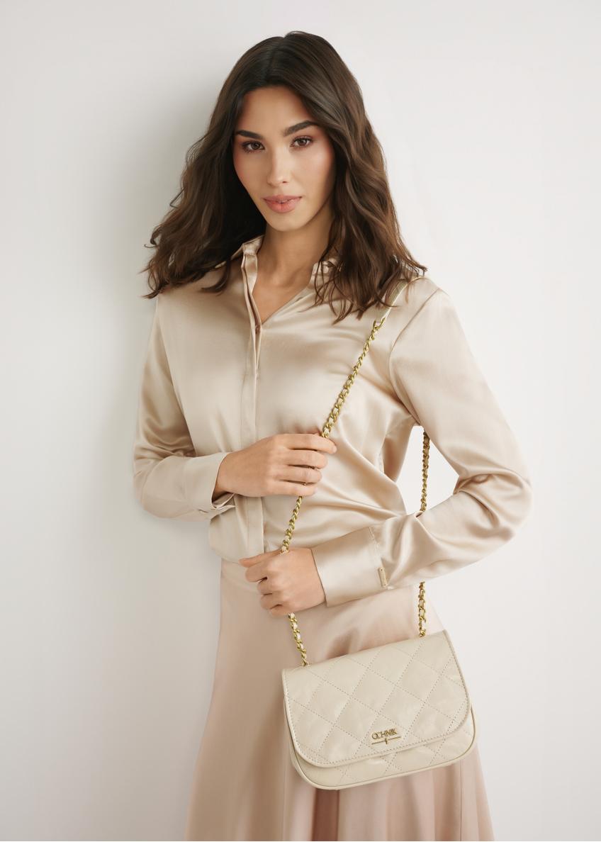 Krémová lakovaná kožená dámska kabelka TORES-1297-0B(W26)