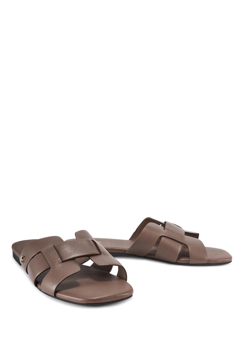 Dámske šľapky s hnedými pletenými detailmi BUTYD-0904D-1K(W26)