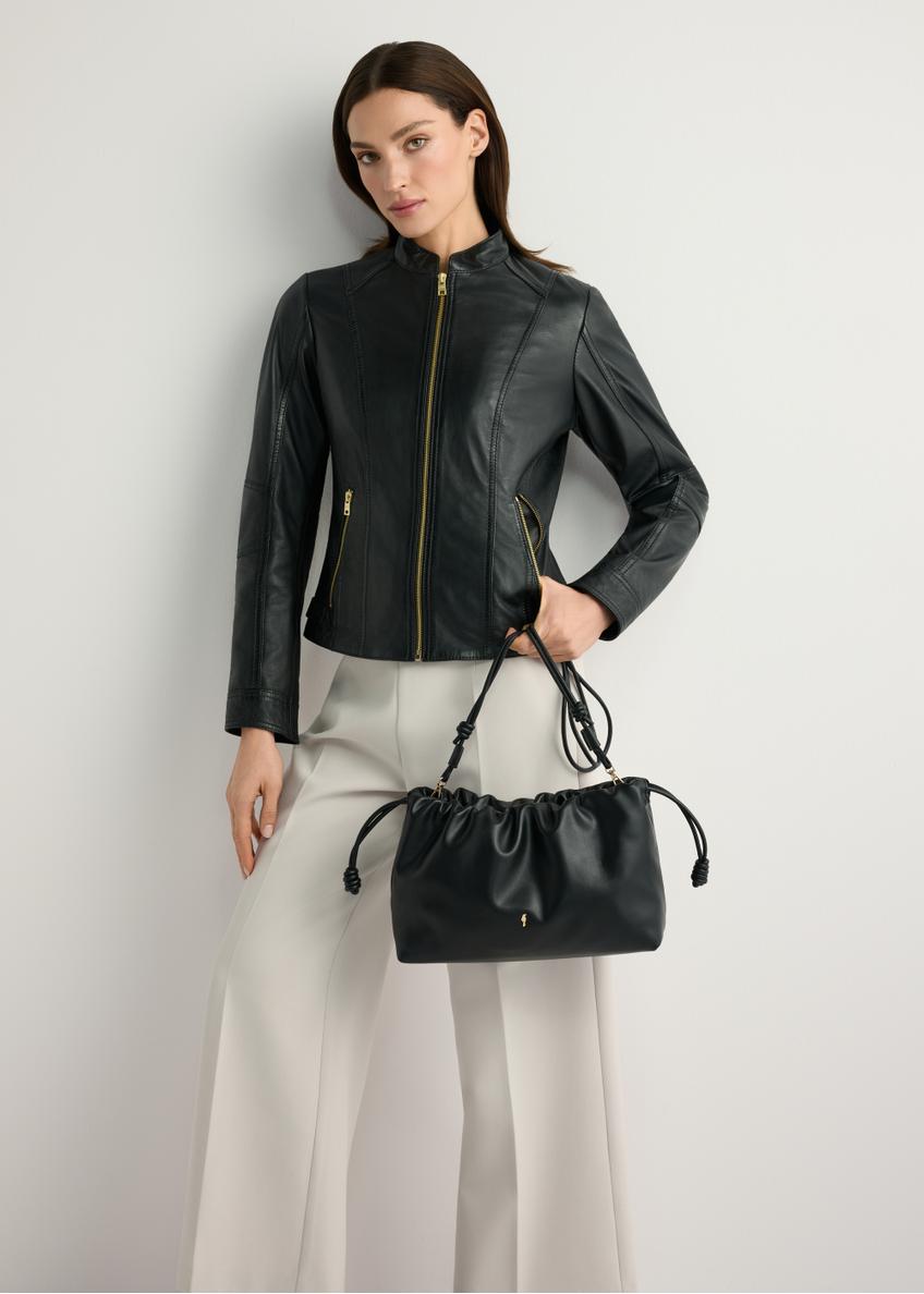 Čierna kabelka TOREC-1215-99(W26)