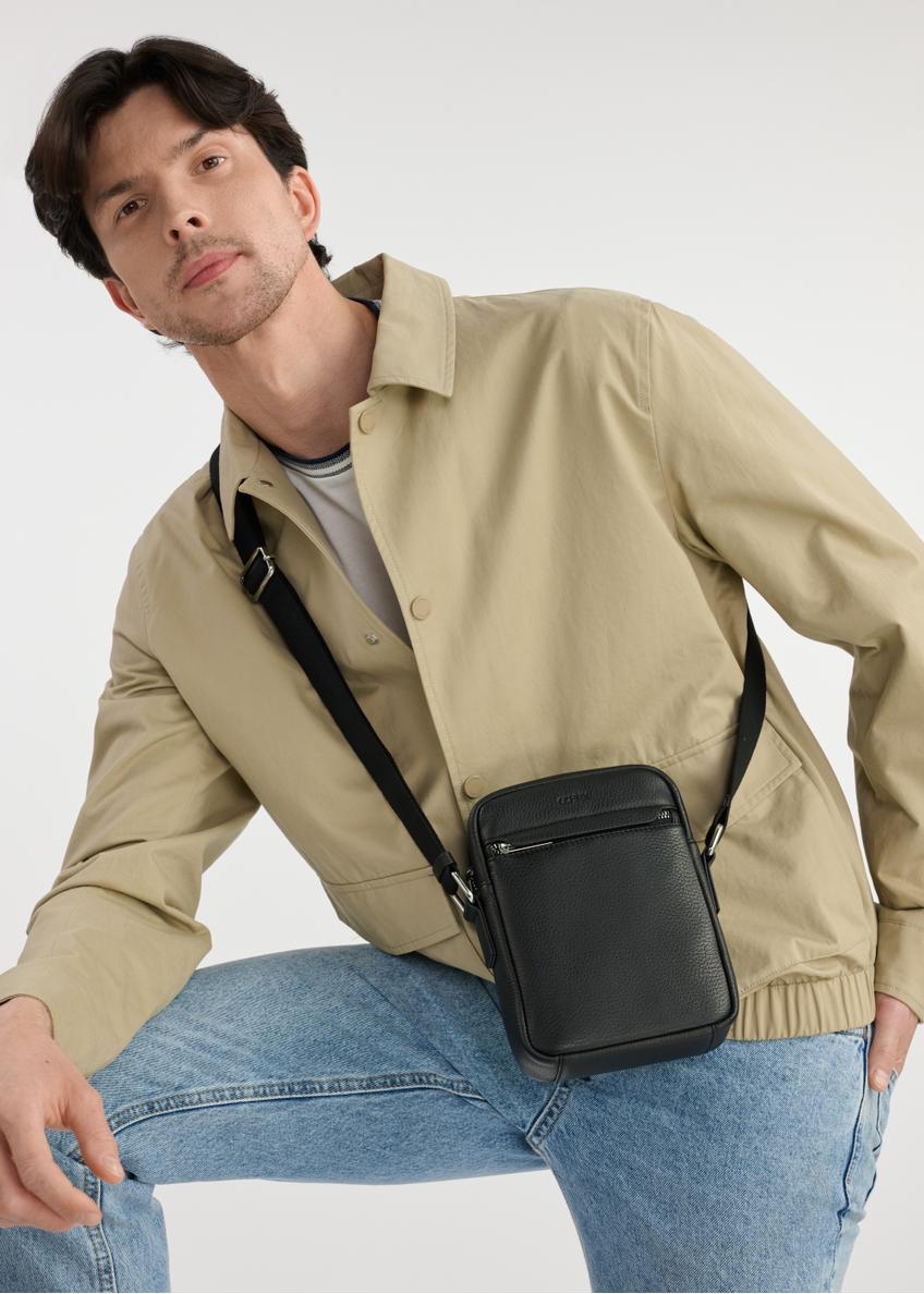 Kožená čierna pánska crossbody taška TORMS-0451-99(W25)