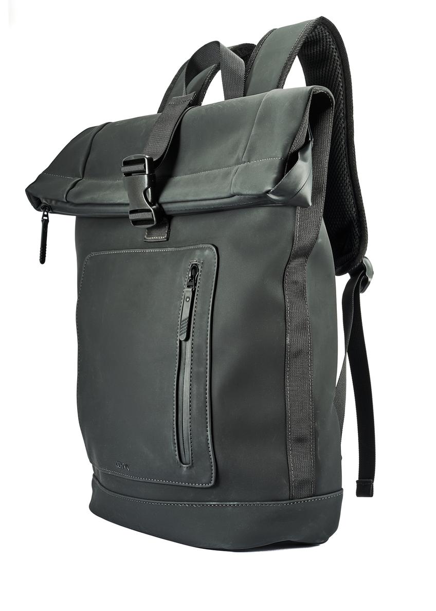 Čierny pánsky batoh PLCMN-0016-99(Z25)