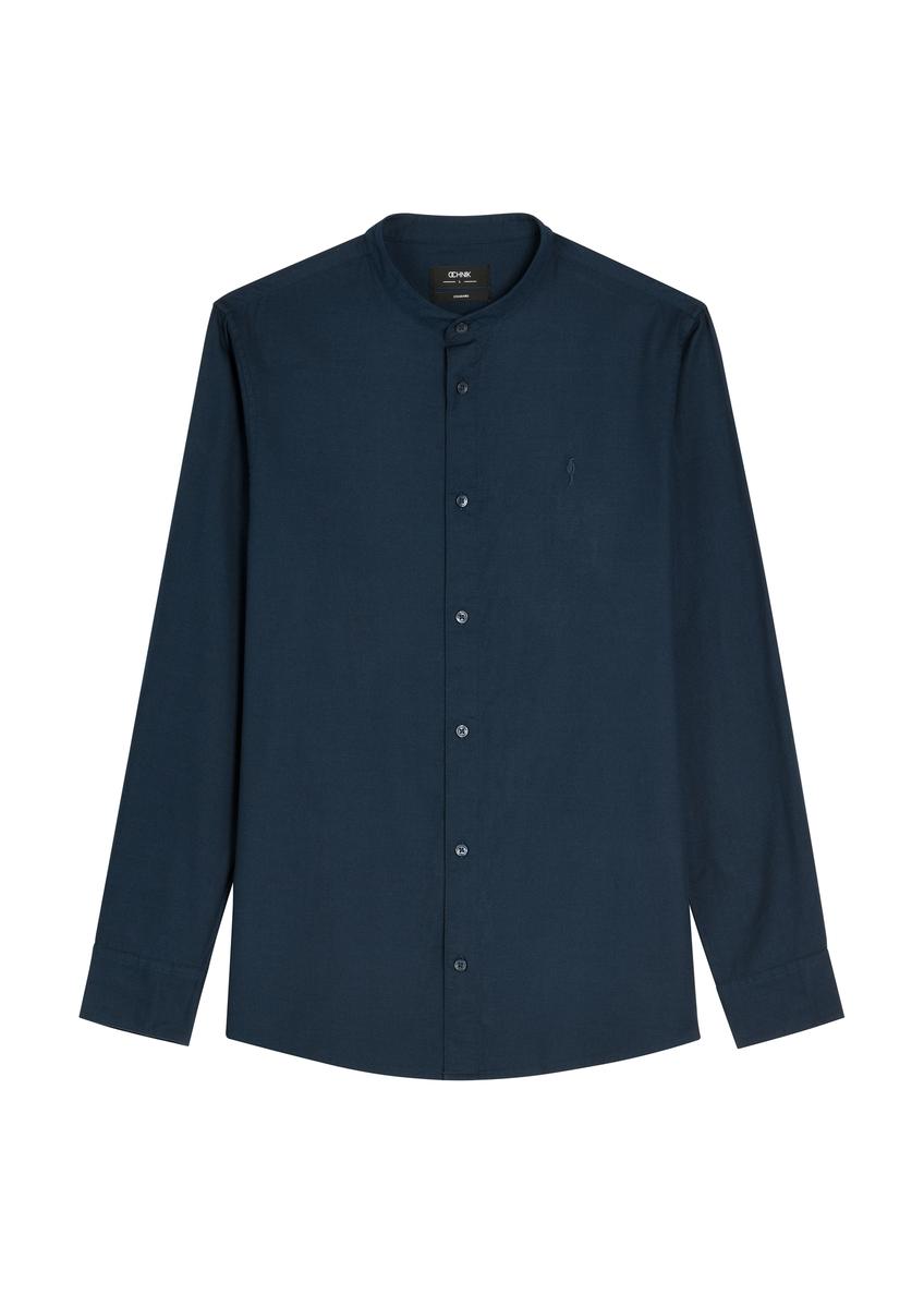 Pánska tmavomodrá bavlnená košeľa KOSMT-0326-7E(W26)