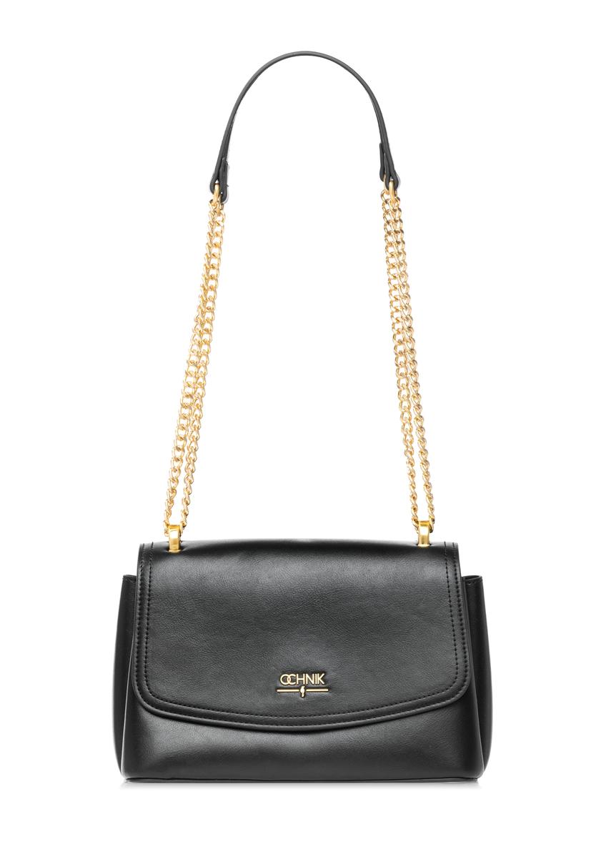 Čierna taška cez rameno na retiazke TOREC-1152-99(W26) - pohľad spredu na produkt, na bielom pozadí.