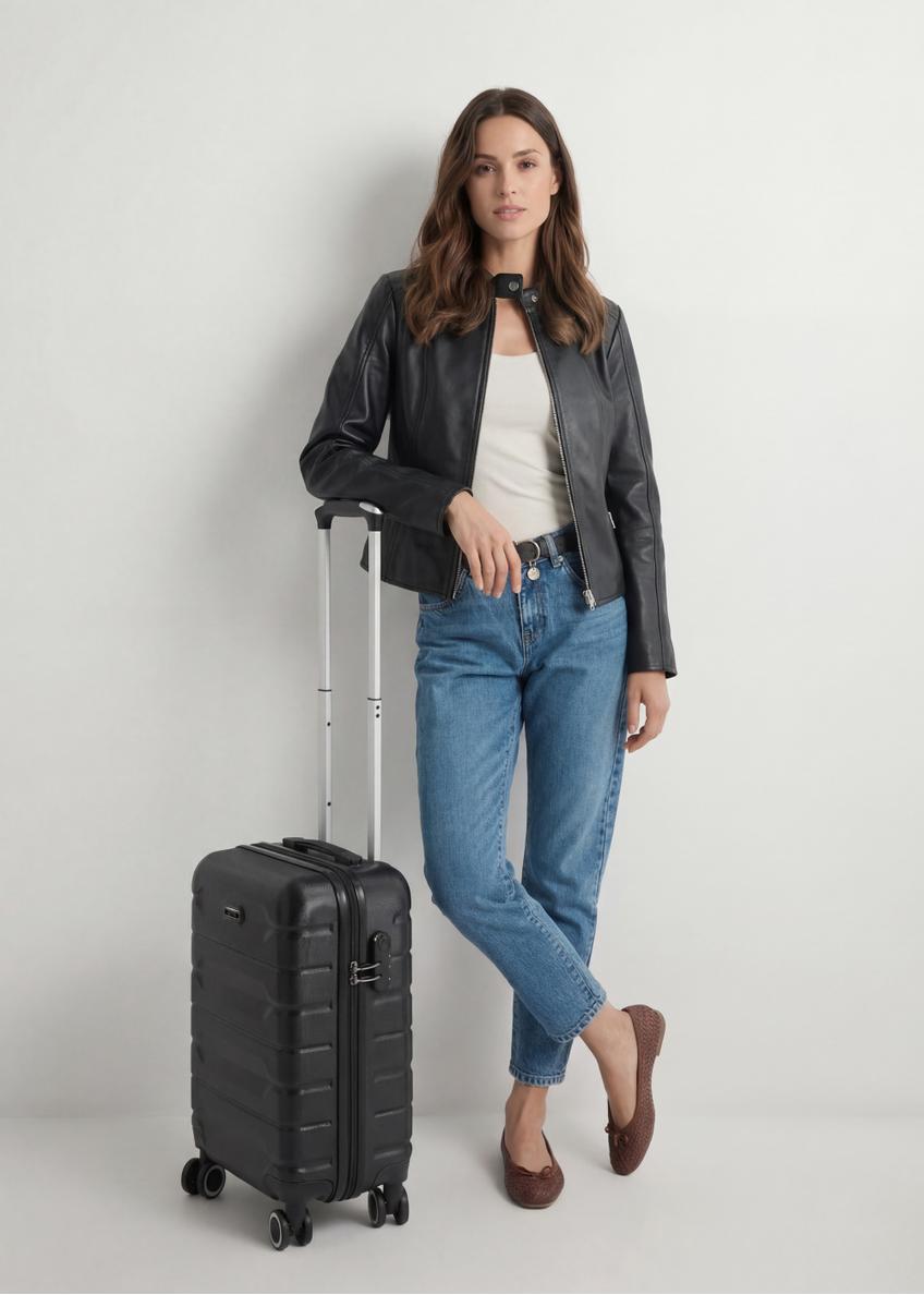 Malý kufor na kolieskach WALAB-0067-99-19(W25)