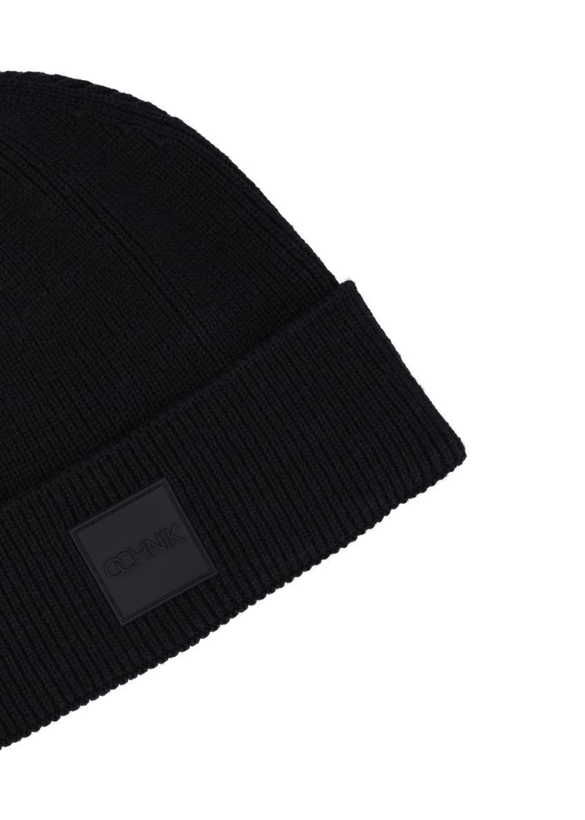 Čierna pánska čiapka CZAMT-0095-99(Z26)